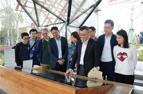 上實金服黨委組織開展追尋革命足跡活動2.jpg